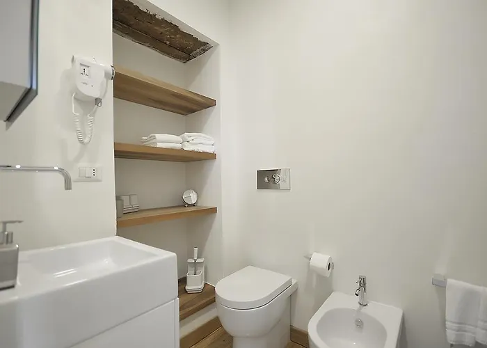 Battista Srl לינה וארוחת בוקר