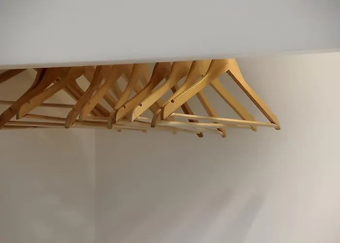 Battista Srl לינה וארוחת בוקר 4*