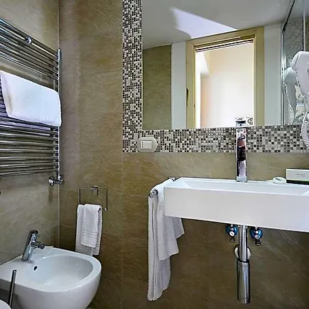 Battista Srl 4* ארקולאנו