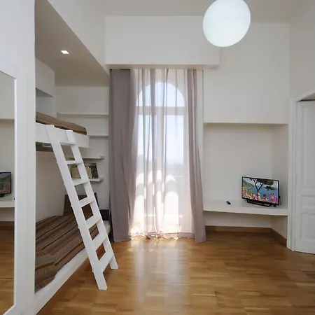 Battista Bed & Breakfast
